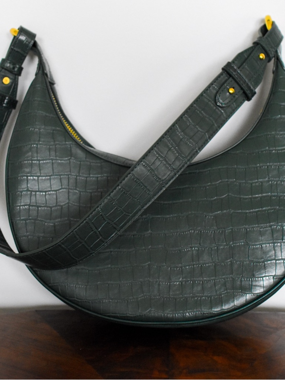 JW Pei Green Croc Embossed Shoulder Bag Crescent - Picture 4 of 7
